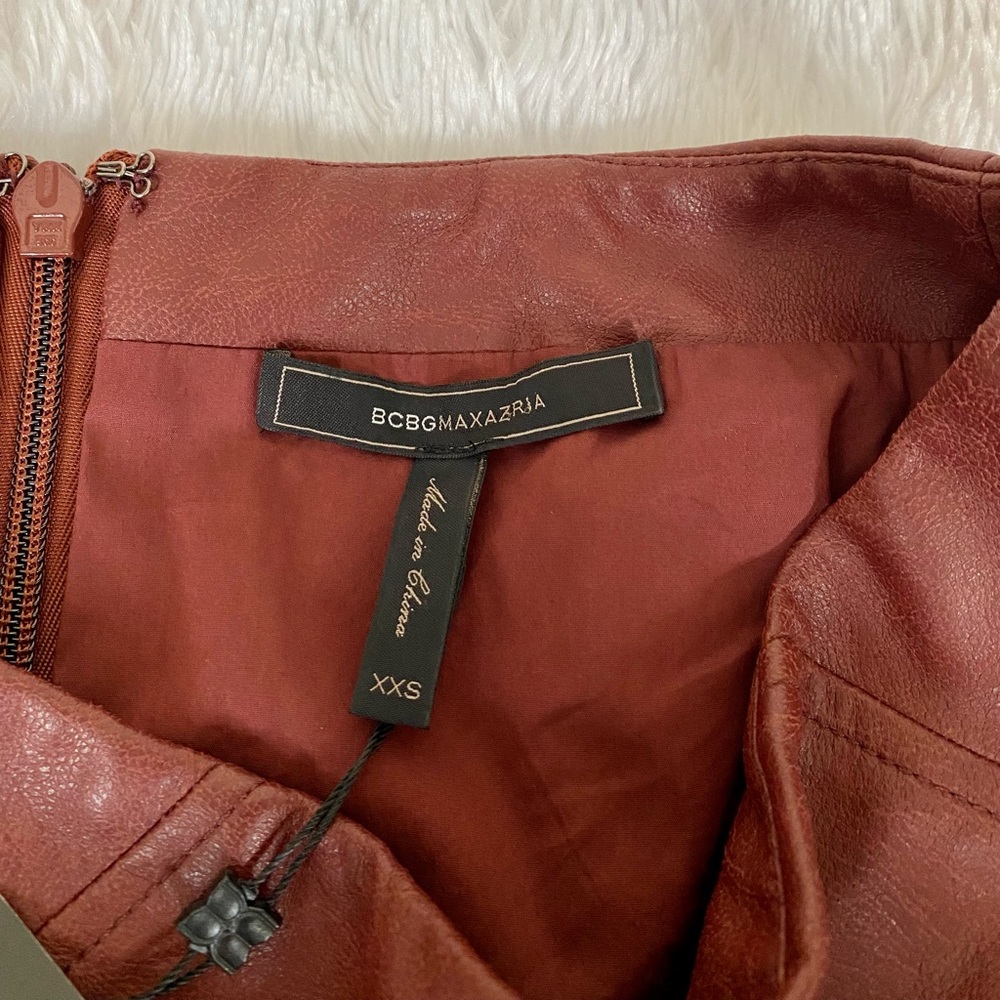 BCBGMAXAZRIA Hot Chocolate Leather Mini Skirt NWT - Picture 7 of 13